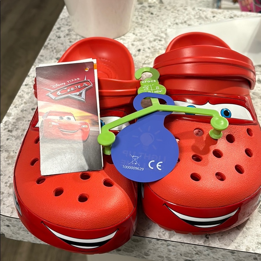Crocs